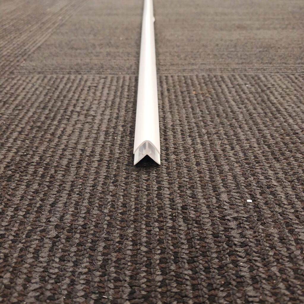 Slimline PVC External Corner 4.75mm x 2.4m | Diy Supply | 0800 349 748 ...